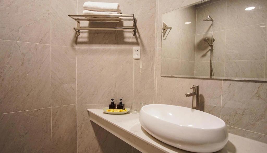 Artmio Hotel Apartment Вунгтау Экстерьер фото