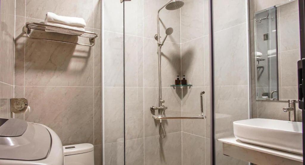 Artmio Hotel Apartment Вунгтау Экстерьер фото